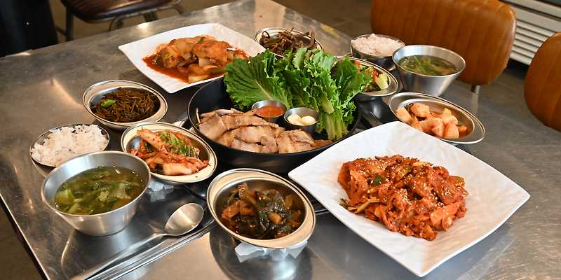 삼이사