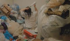 “가장 큰 쓰레기는 나”…3년째 쓰레기 집에 갇혀 산 여자 [주말엔]