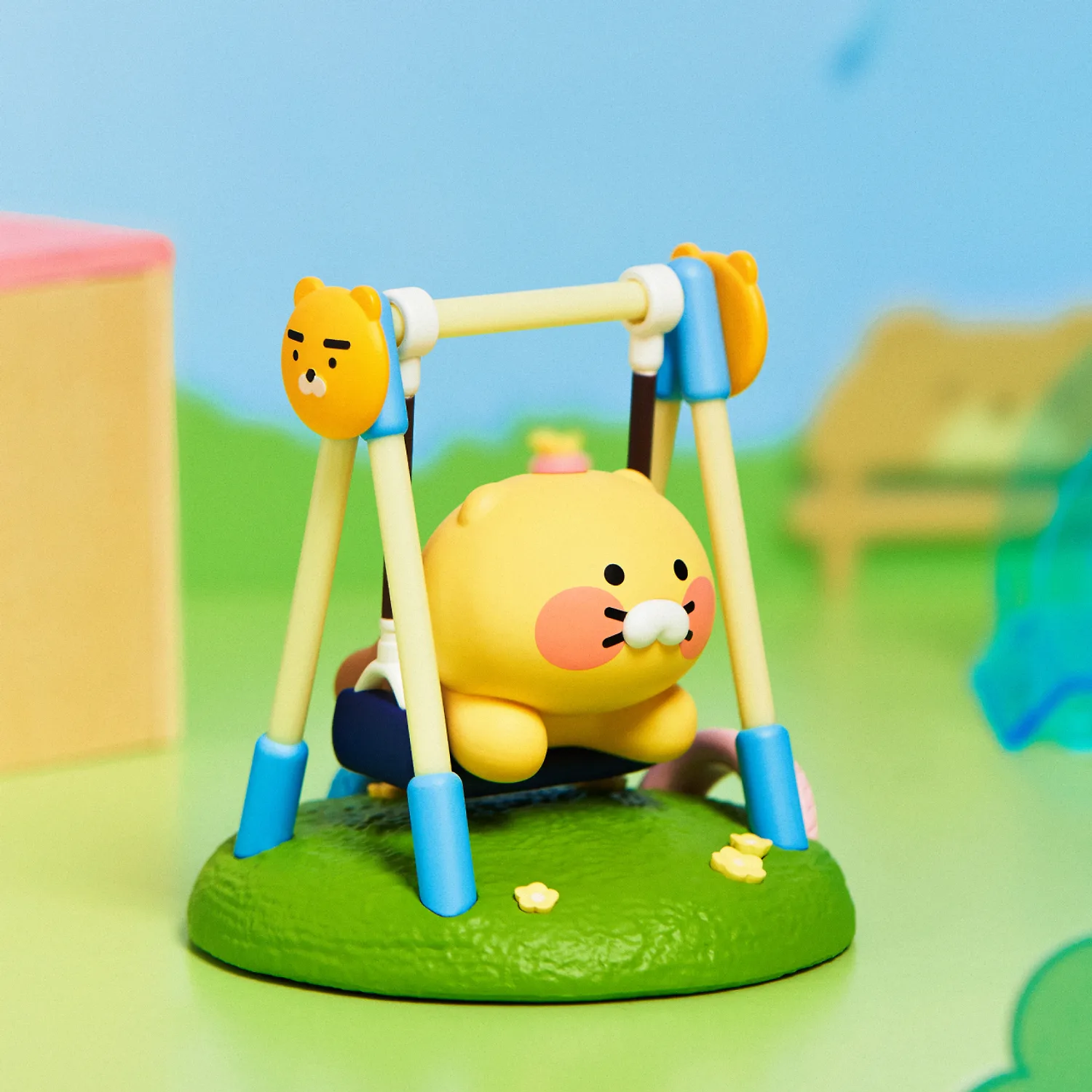 Playground Scene Figure Swing_Baby Spring Ceremony