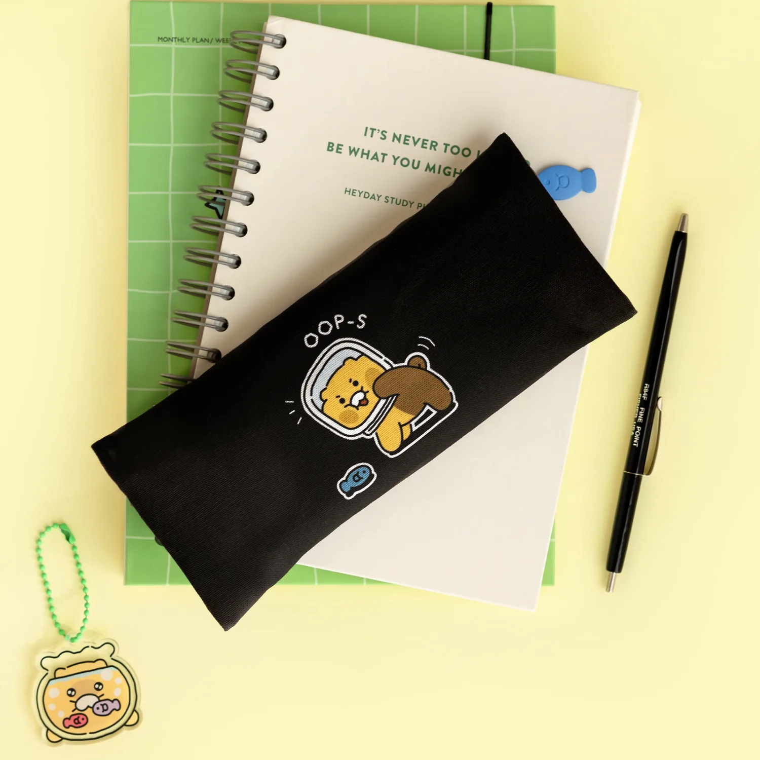 Chunsik Ordinary Fabric Flat Pencil Case