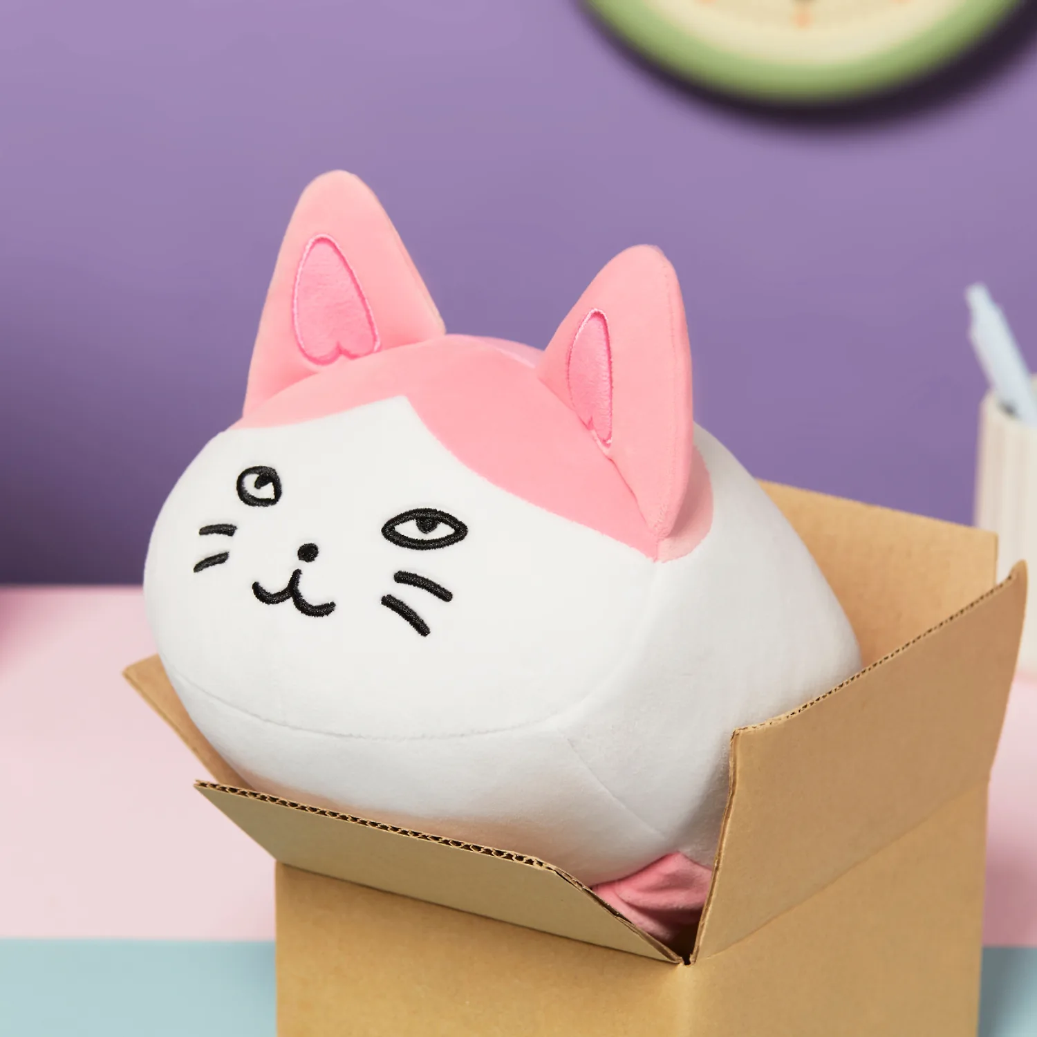 Golgolz Honey Sleep Arm Cushion_Kim Kongi