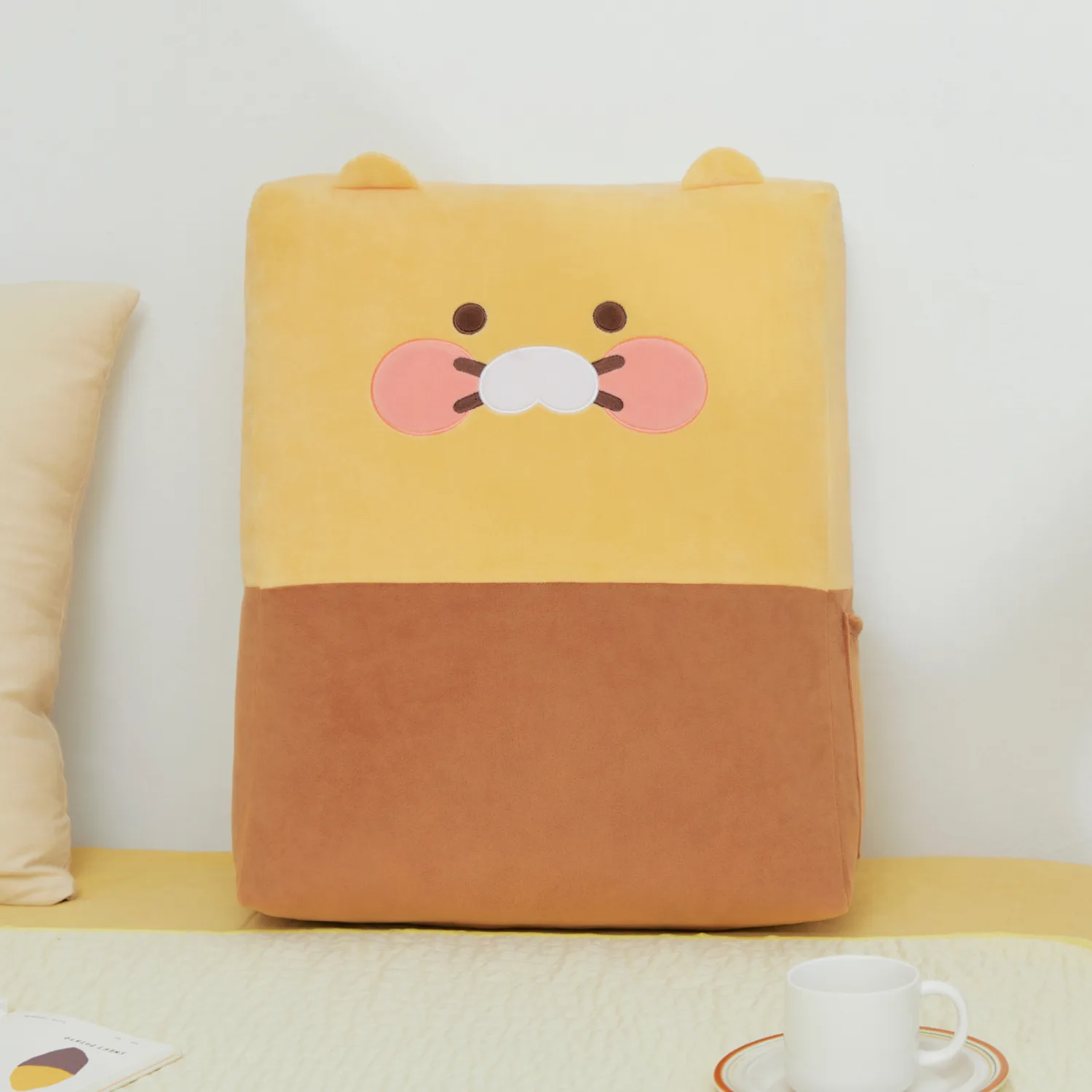 Comfortable back cushion
