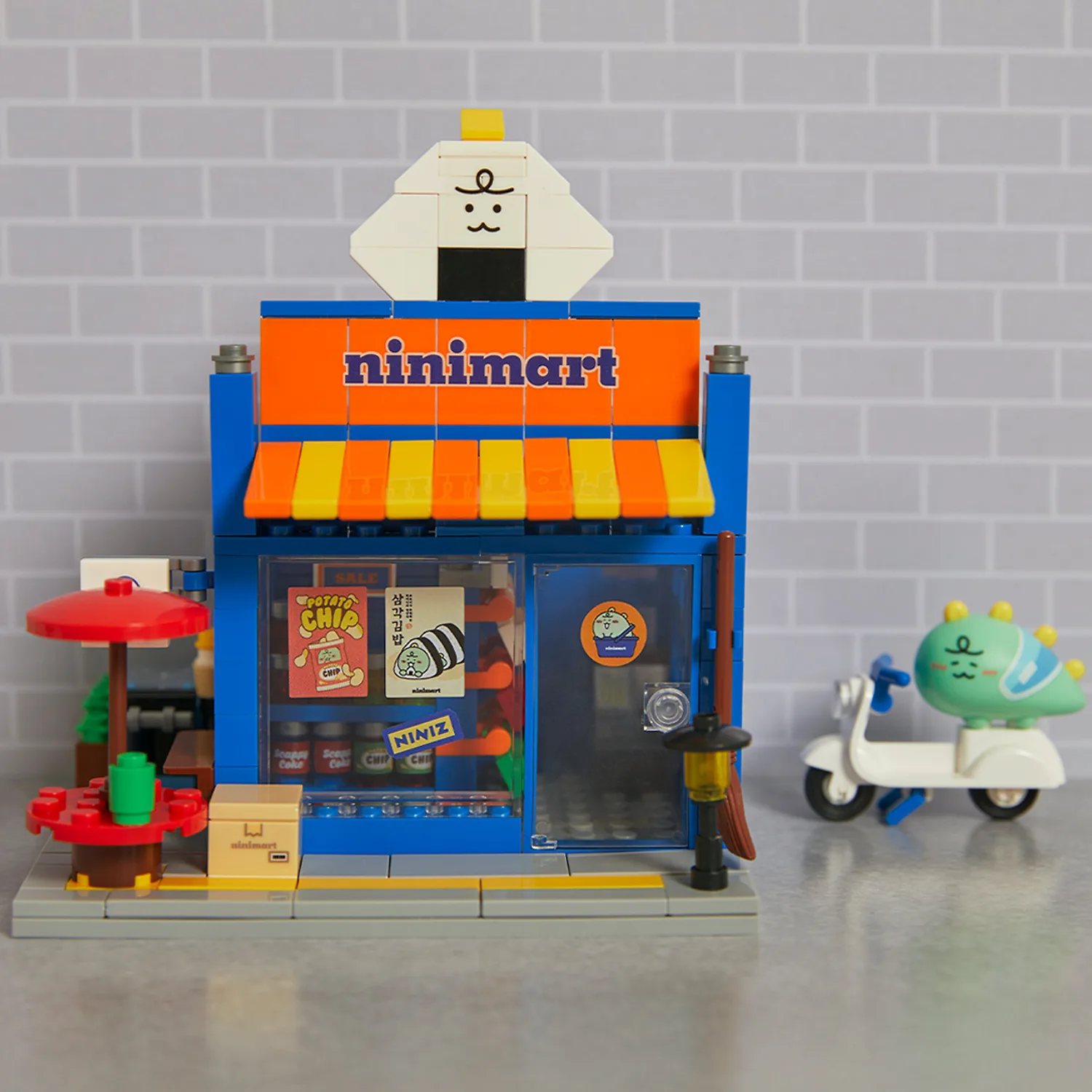 Brick Figure Ninimat_Jordi