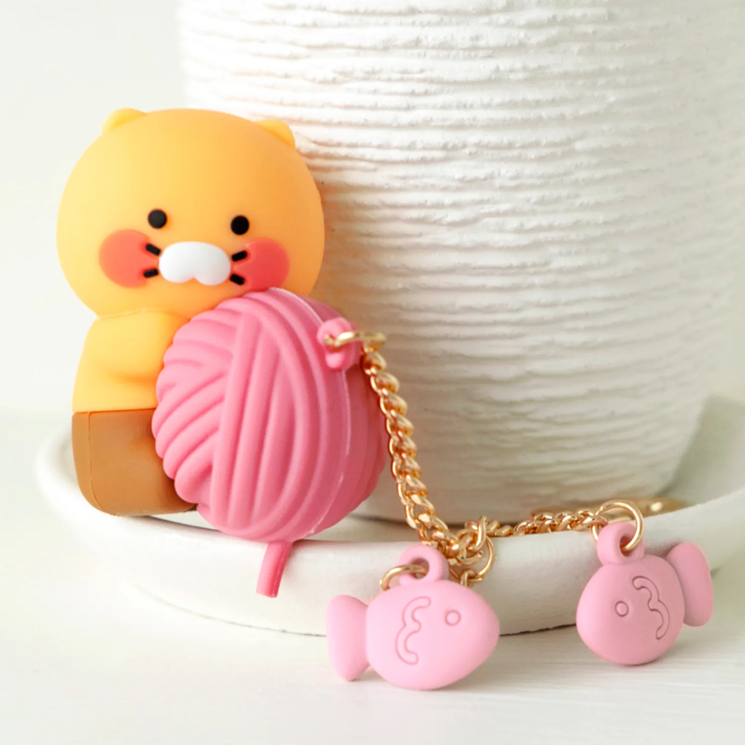 Spring ceremony figure keyring skein