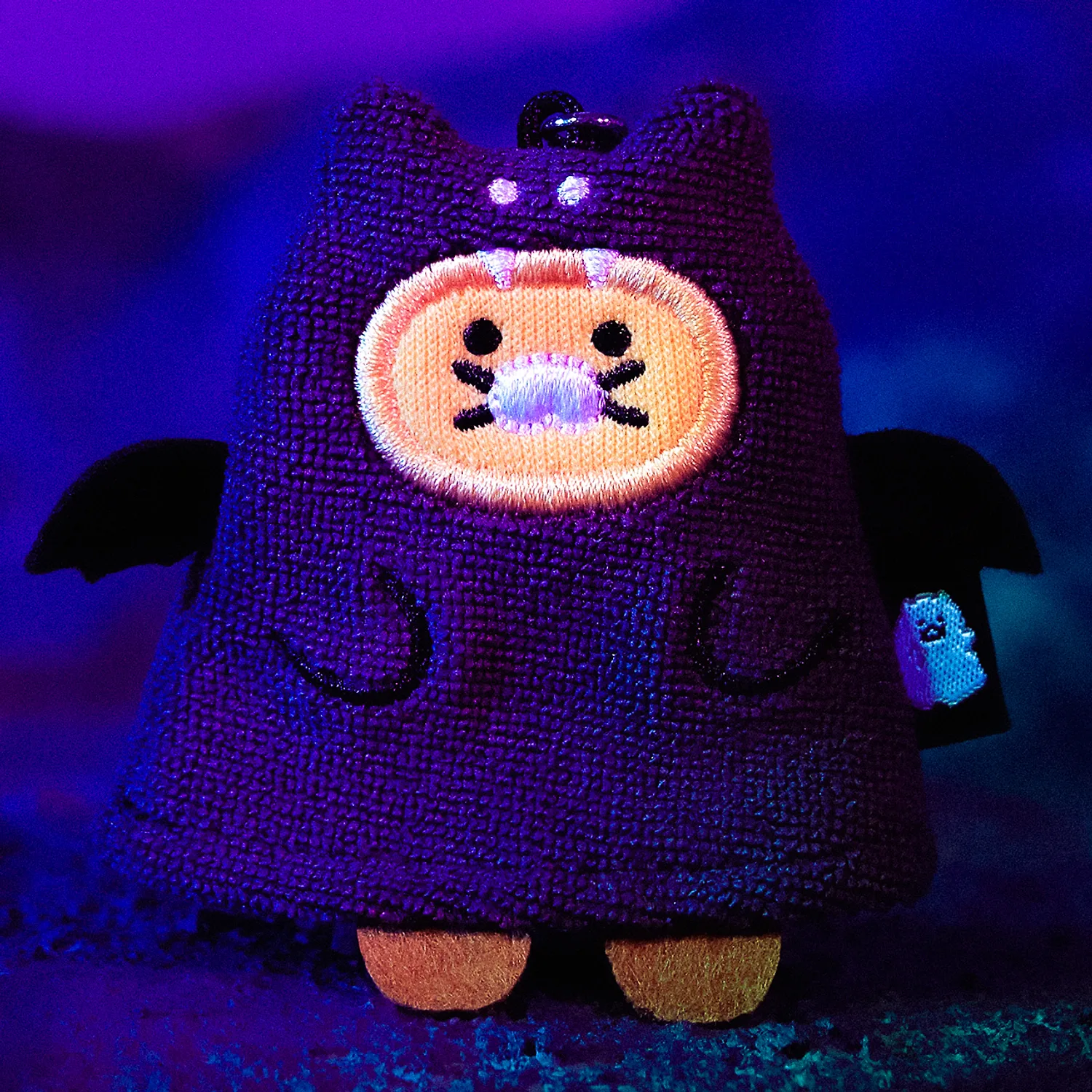 Kidnyang special smartphone cleaner strap bat_Chunsik