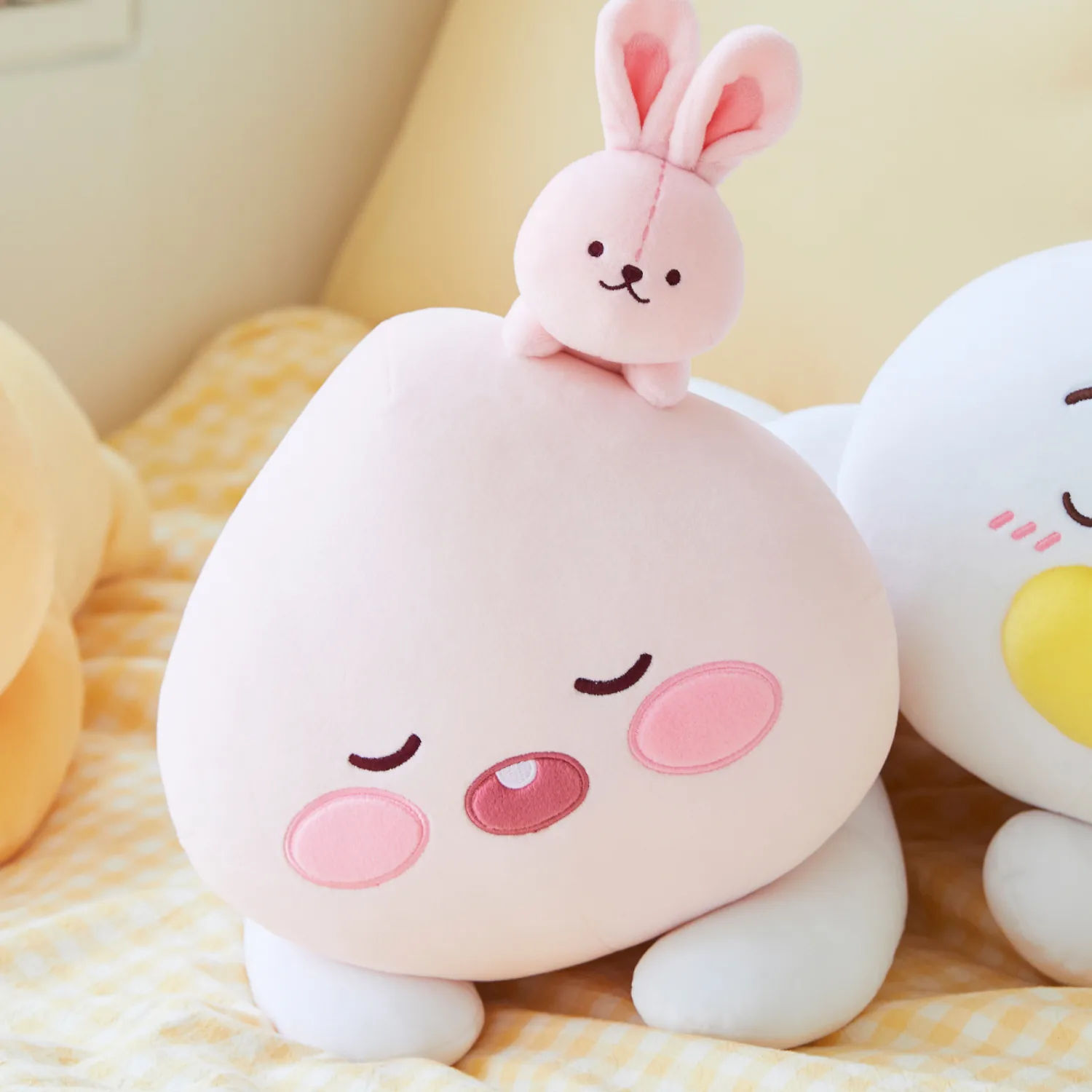 Sweet Dream Body Pillow_Little Pitch