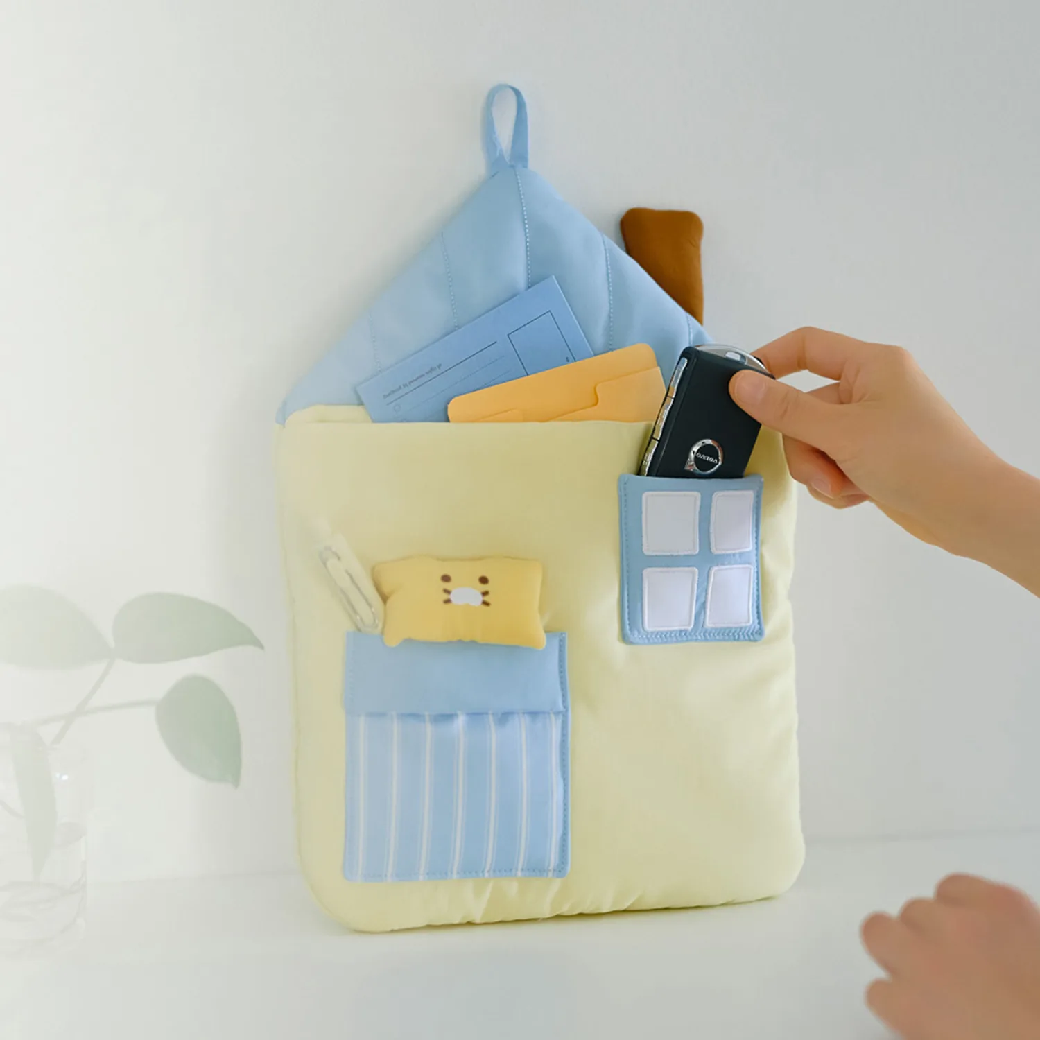 CHOONHOUSE Cushion Wall Pocket_Chunsik