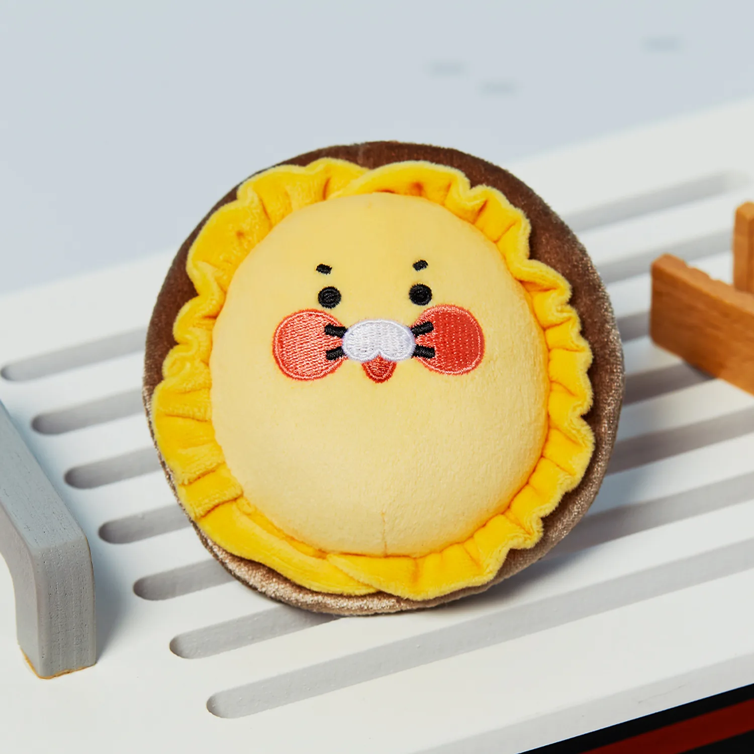 Chunsusan Abalone Doll Keyring_Chunsik