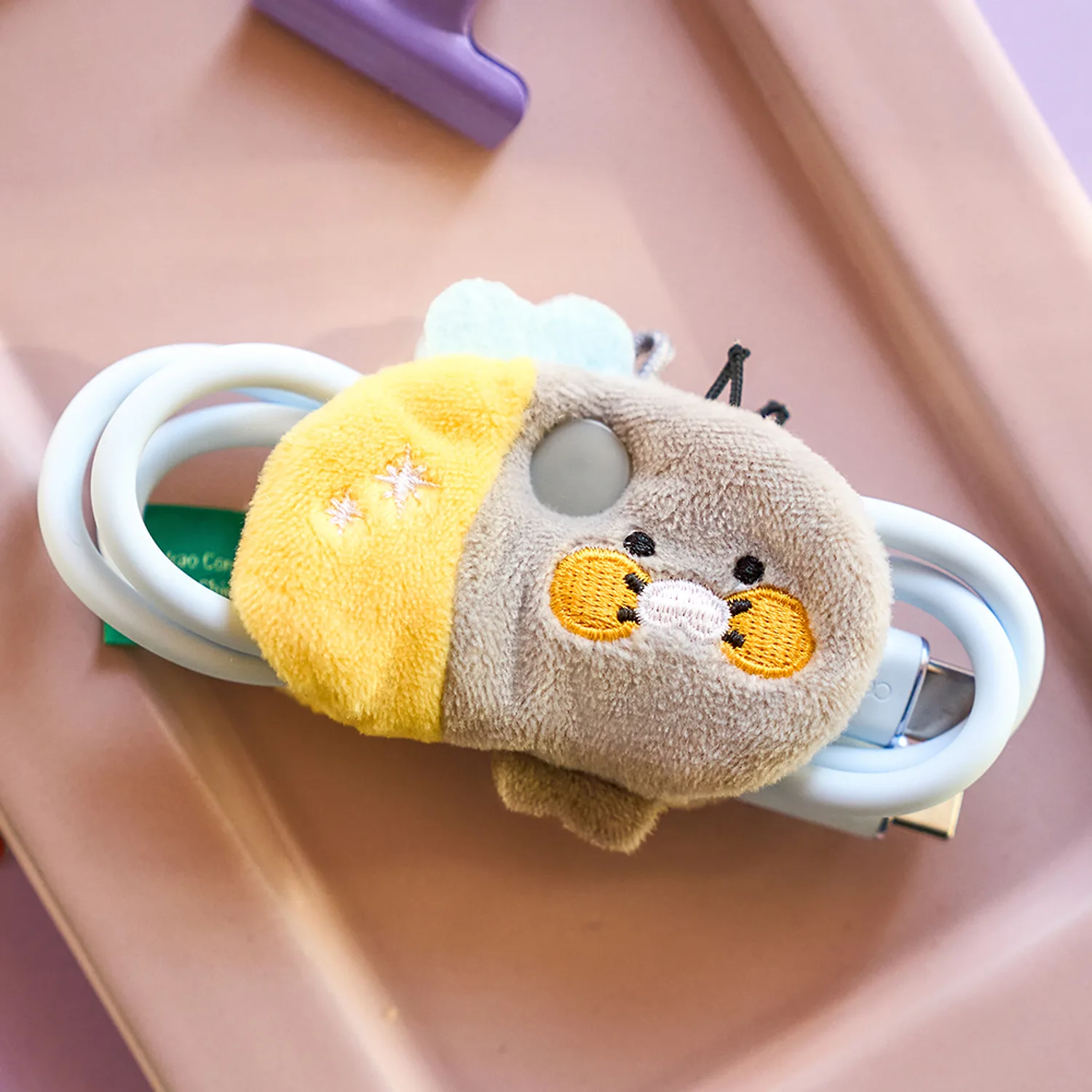 Spring Wriggle Firefly Multi Holder Keyring_Chunsik