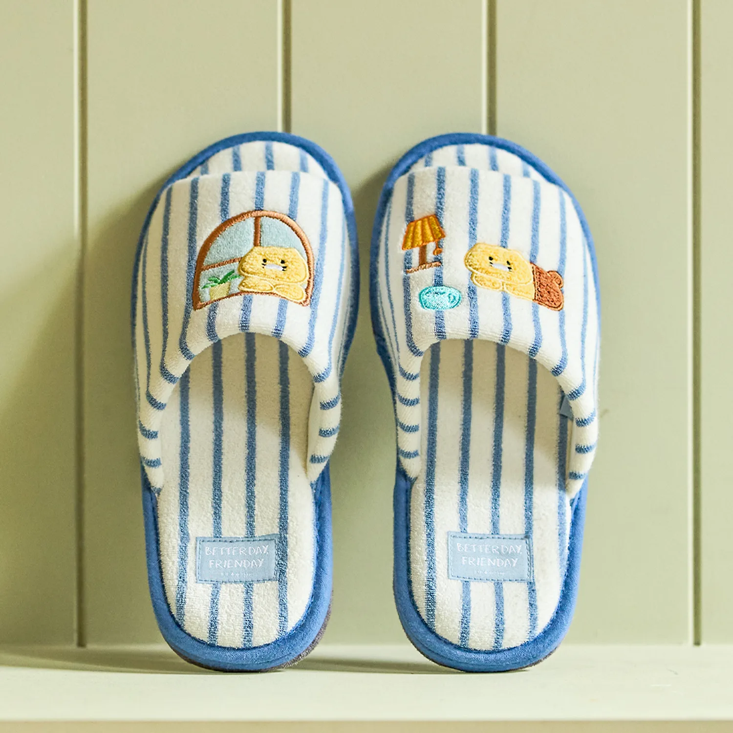 FRIENDAY Terry Slippers_Chunsik