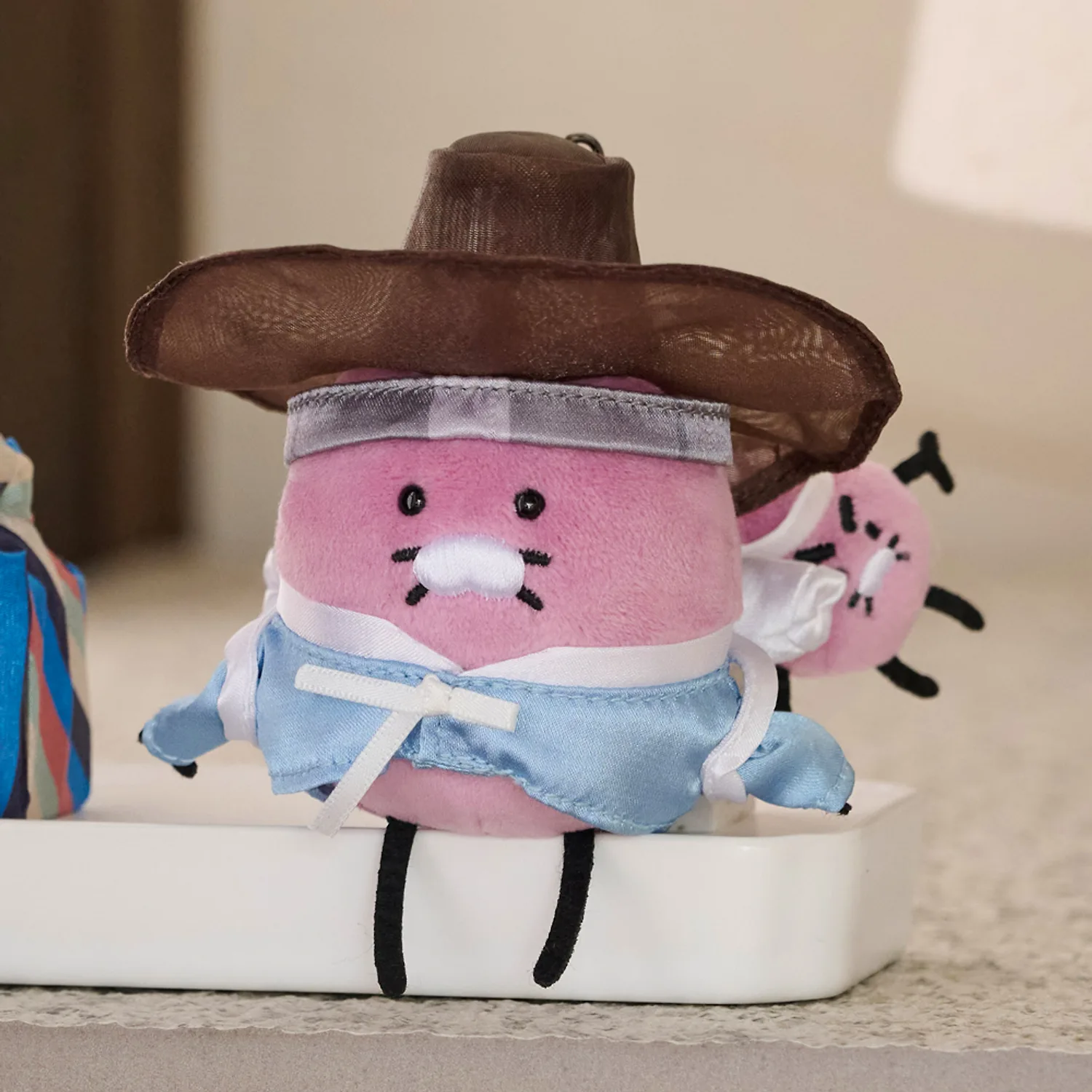 Once Upon a Time Scholar Chunguma Keyring Doll_Shunguma