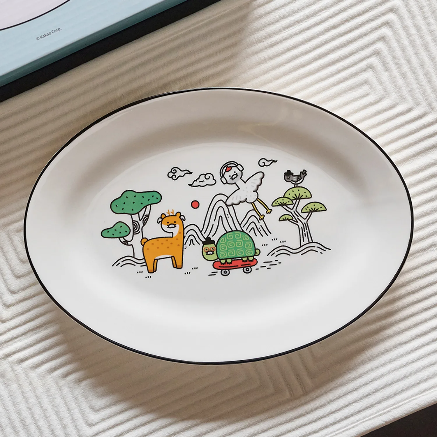 Old, Old Spring Oval Plate_Chunsik