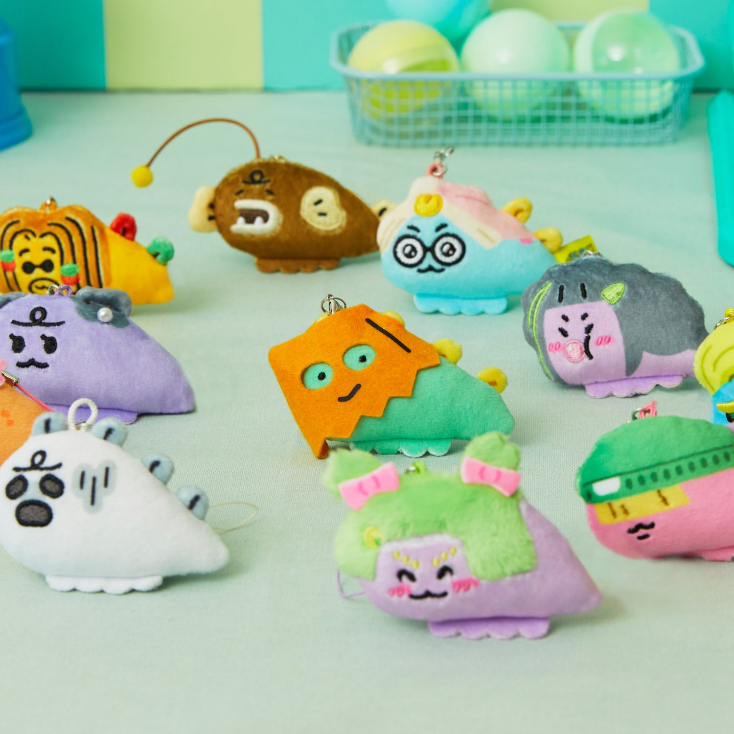 Di Random mini -key ring doll