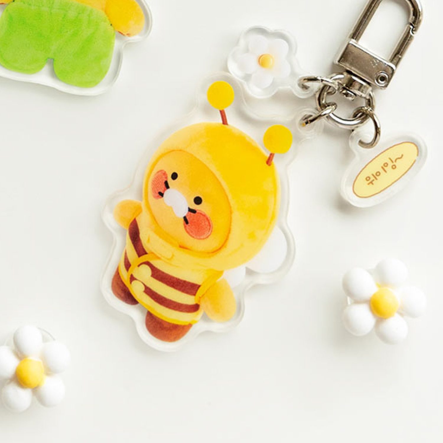 Chunsiki photo -type acrylic key ring honey bee