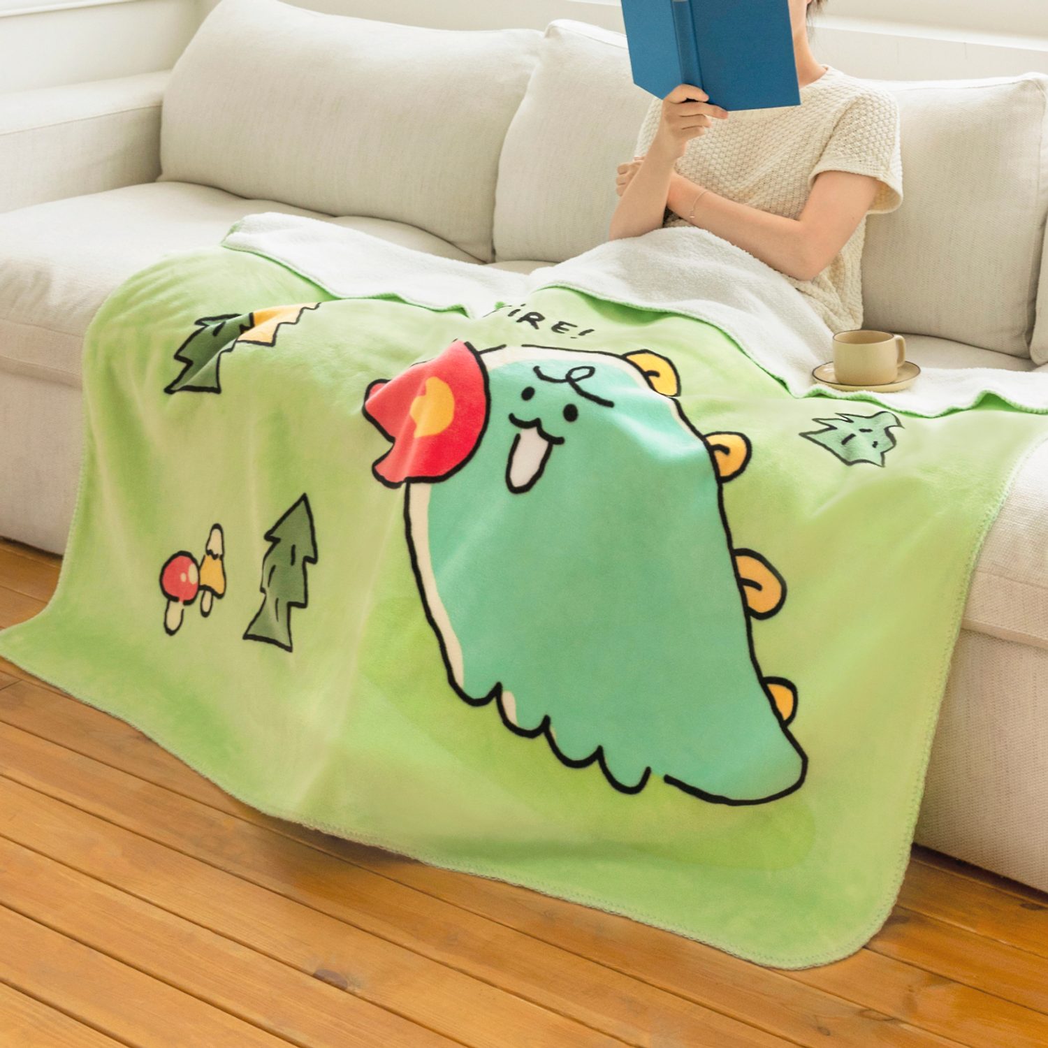 Jordi Dino Large Fleece Blanket