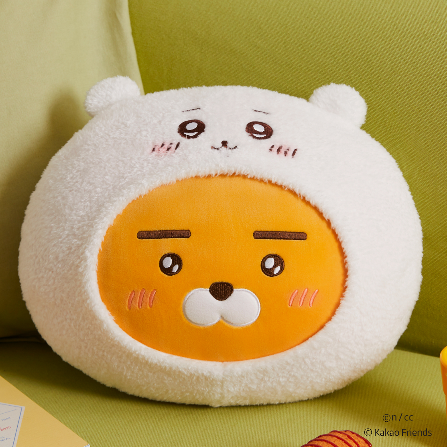 Far Far Early X Kakao Friends Face Cushion Chiikawa_Ryan