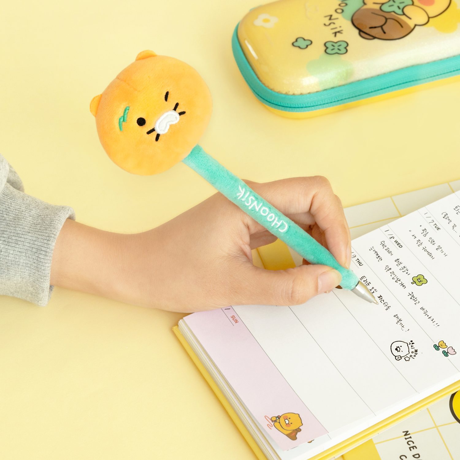 Doll ball pen spring
