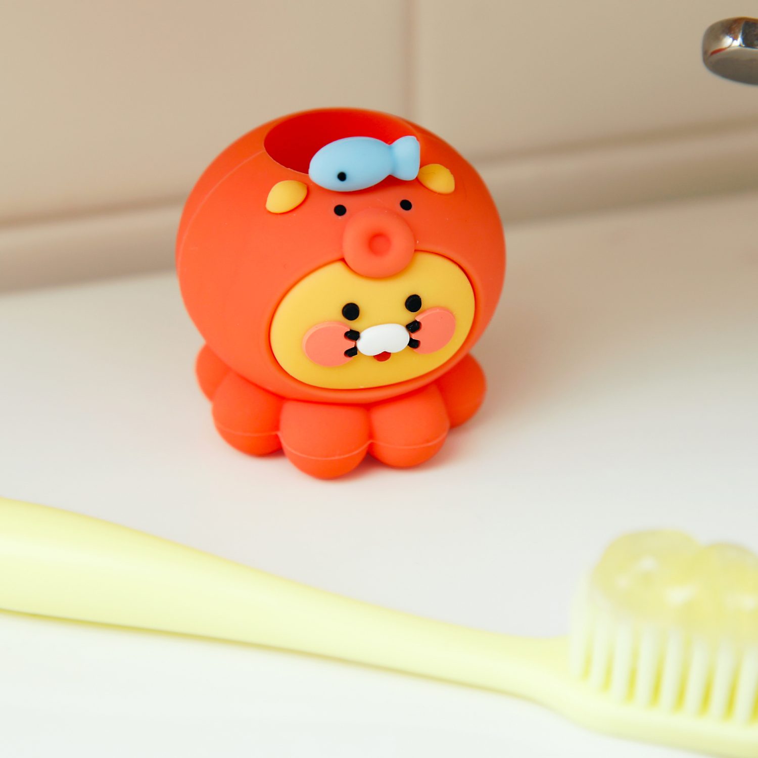 Octopus toothbrush