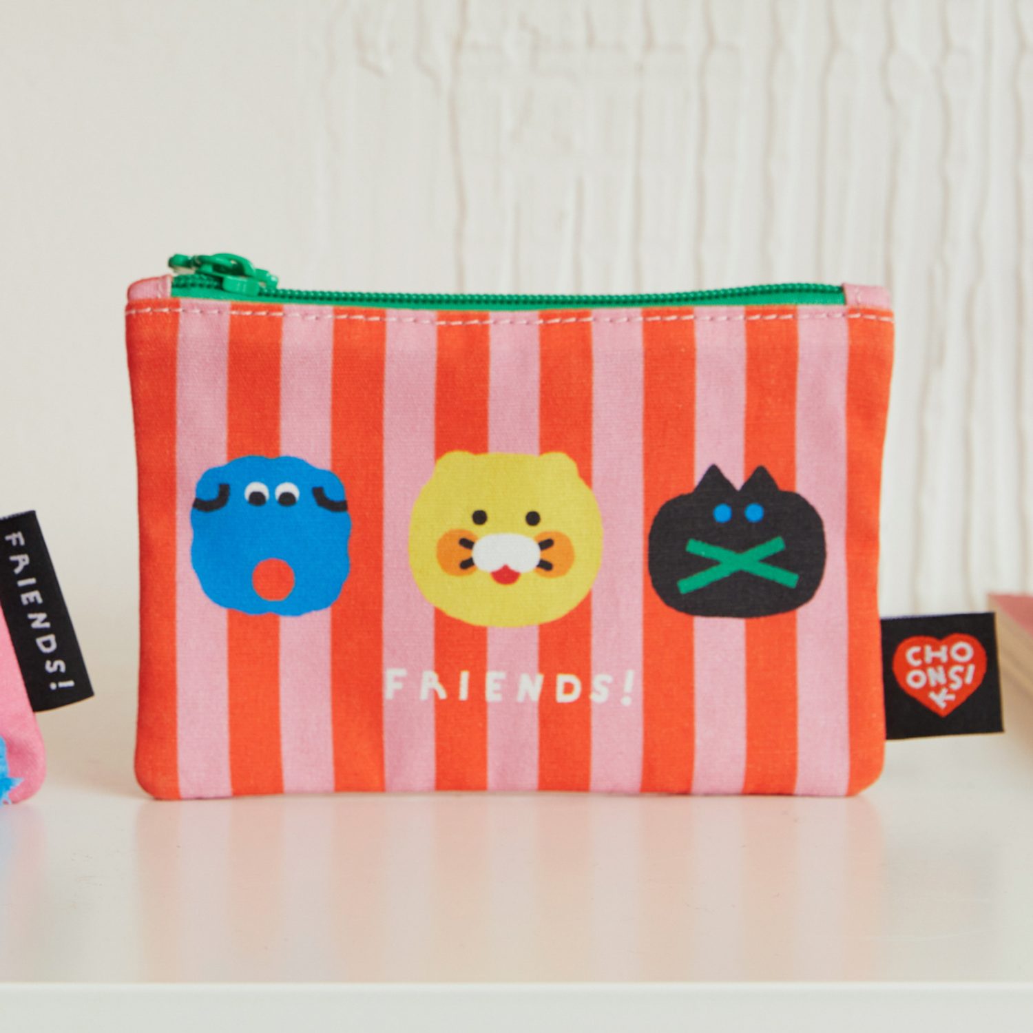 Kim Da -ye X Kakao Friends Mini Pouch_Chunsik