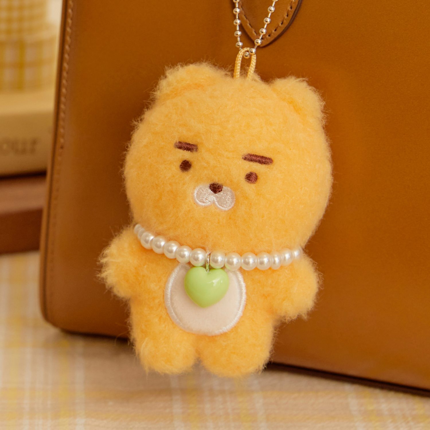 Flat Postle Pearl Necklace Keyring Doll_Ryan