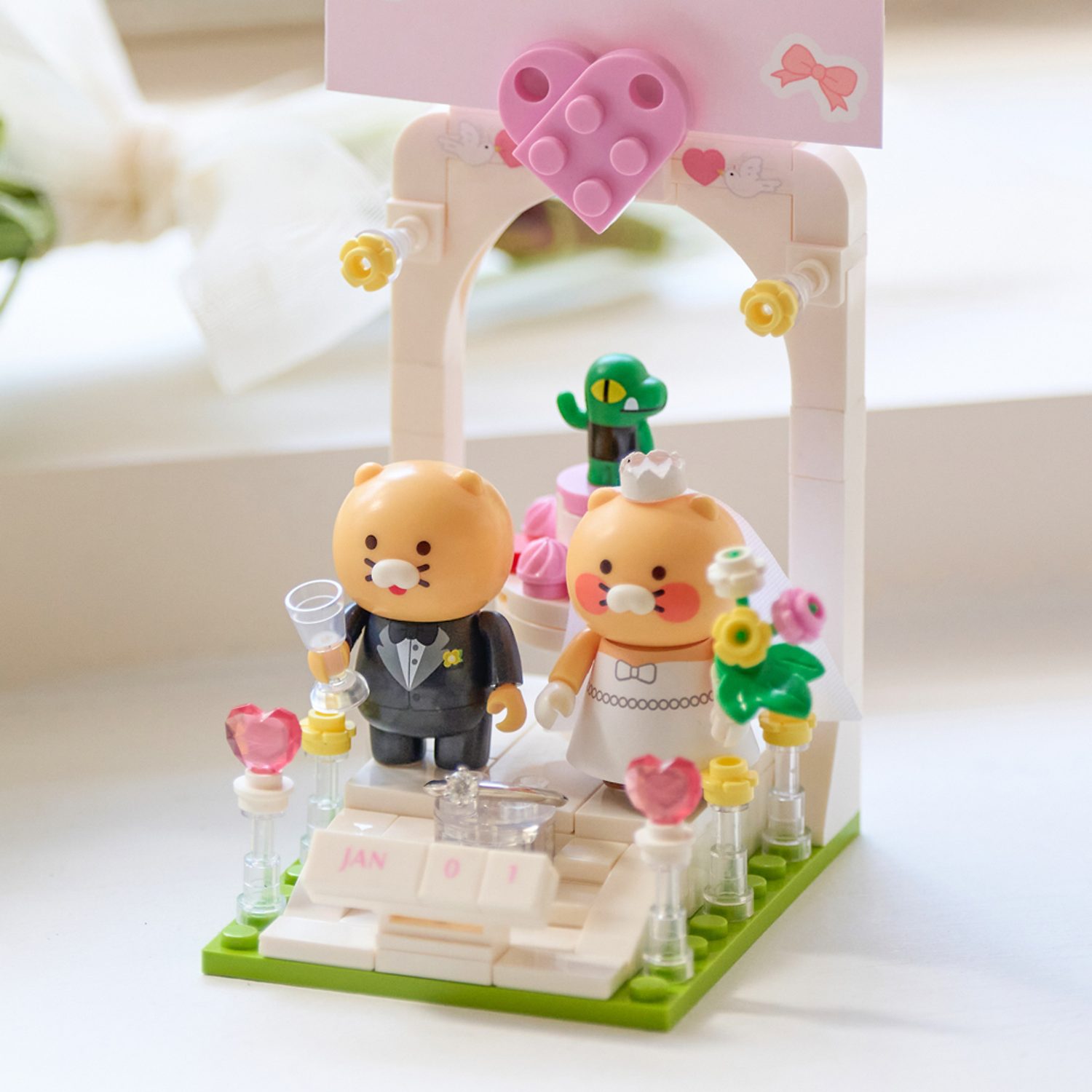 Happy Wedding Brick Figure_Chunsik