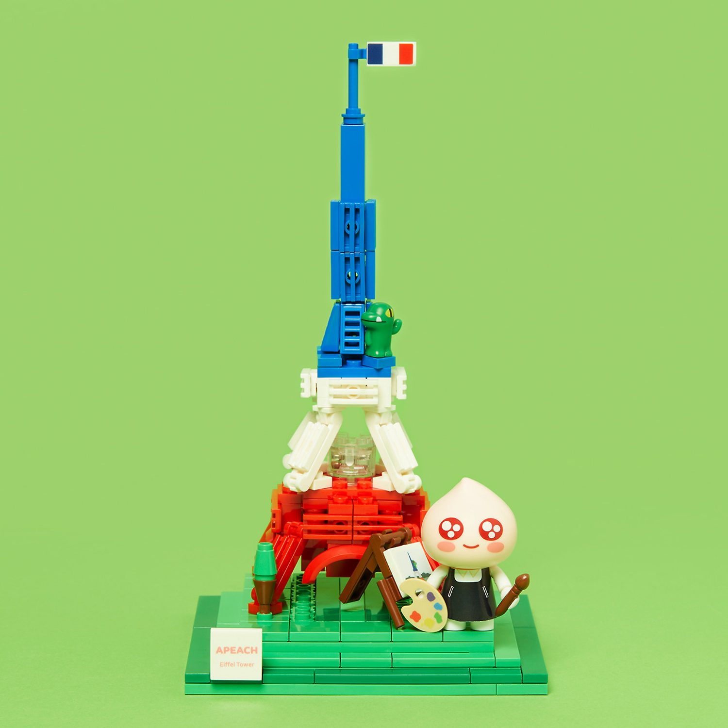 Brick figure Eiffel Tower_Apeach