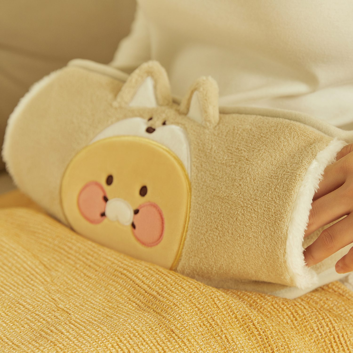 Cabin in the Forest rechargeable hot water steamer_Chunsik