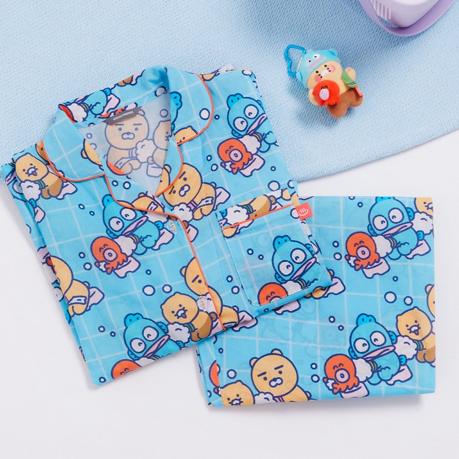 Han Kyo-dong X Friends Women’s Pajamas_Chunsik