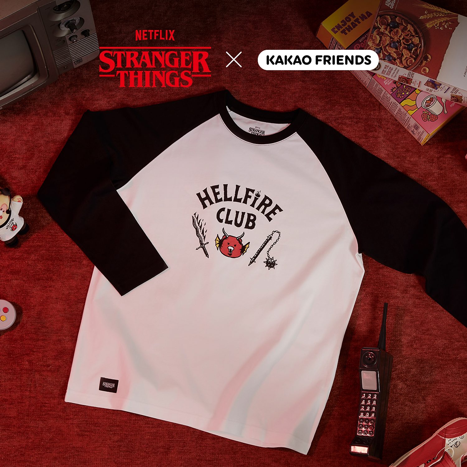 Stranger Things X Friends Reglan T-shirt_Chunsik