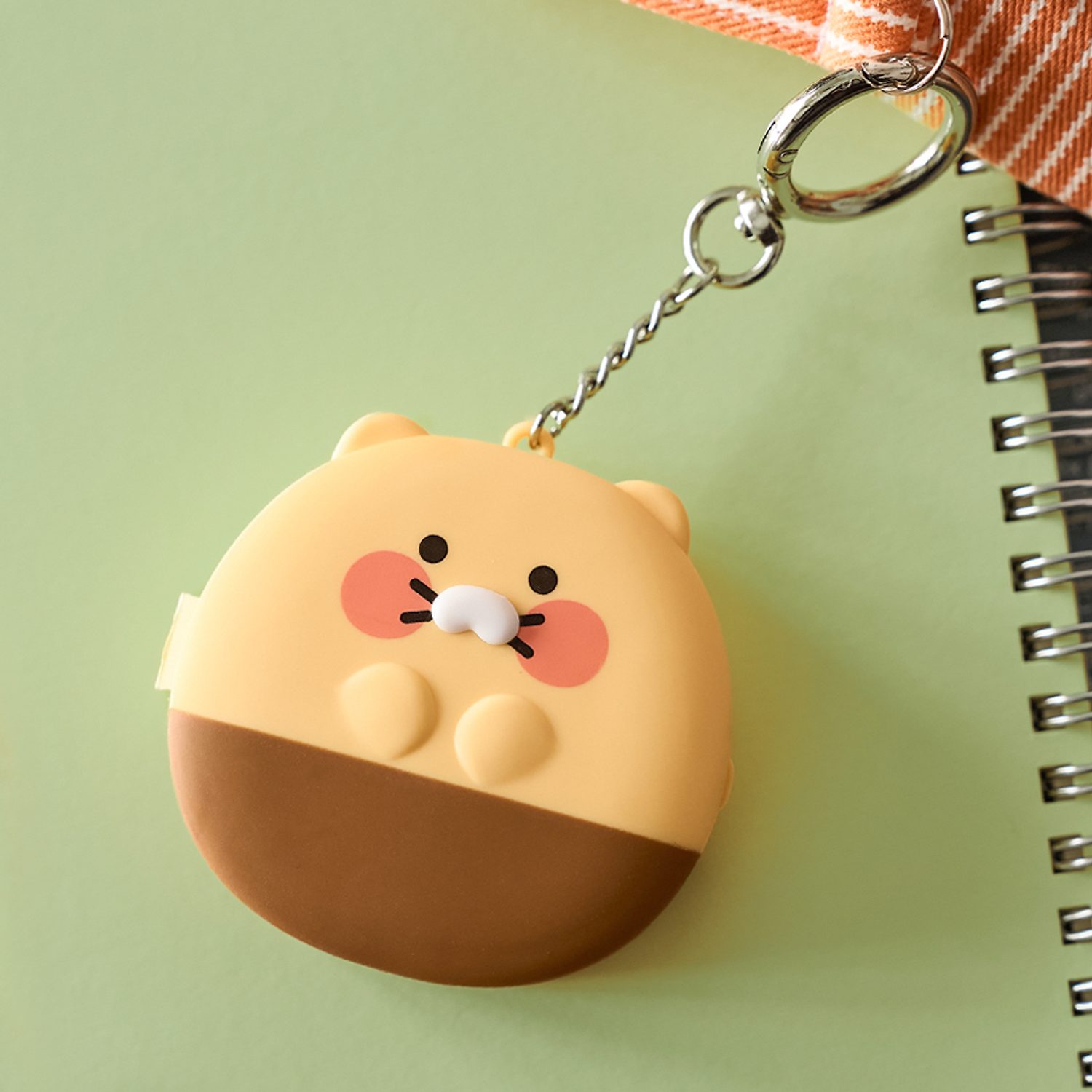 Medicine Keyring_Chunsik