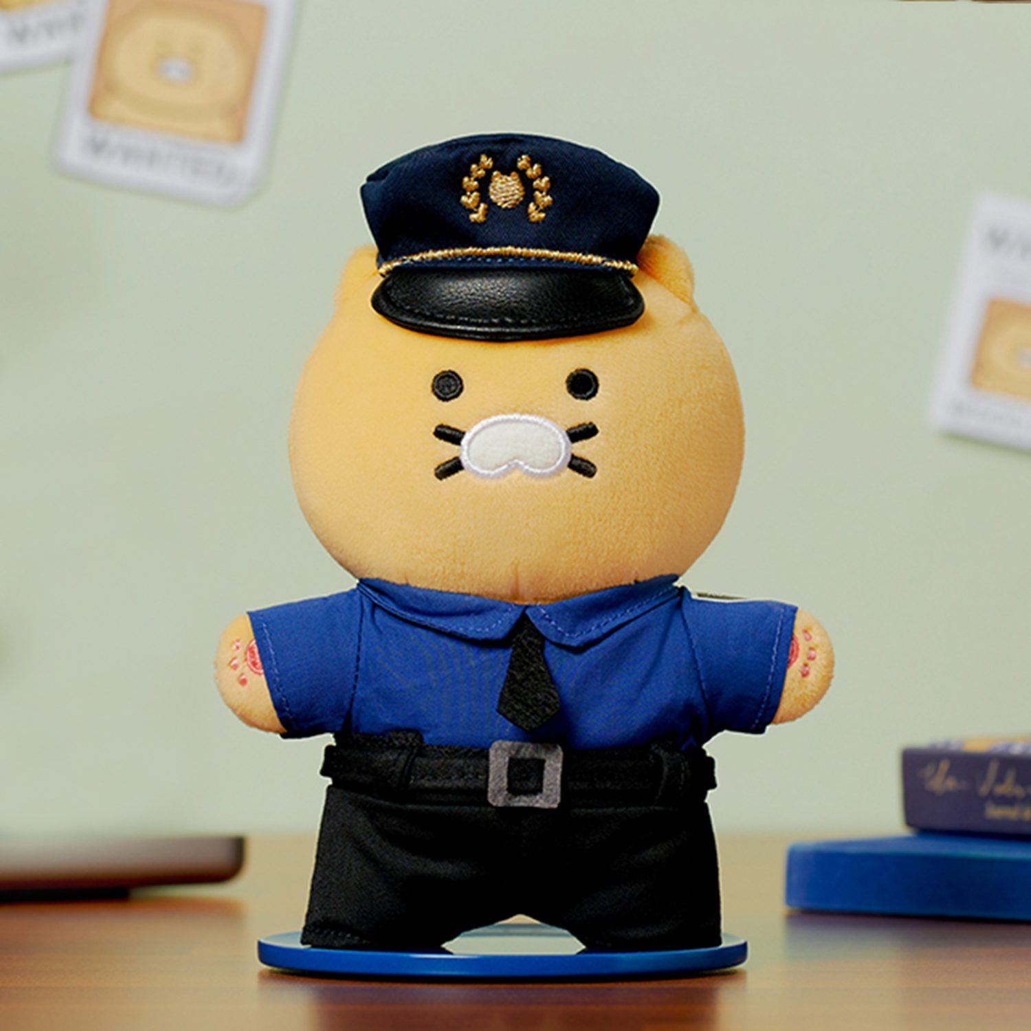 Prochun Police Standing Keyring Doll_Chunsik